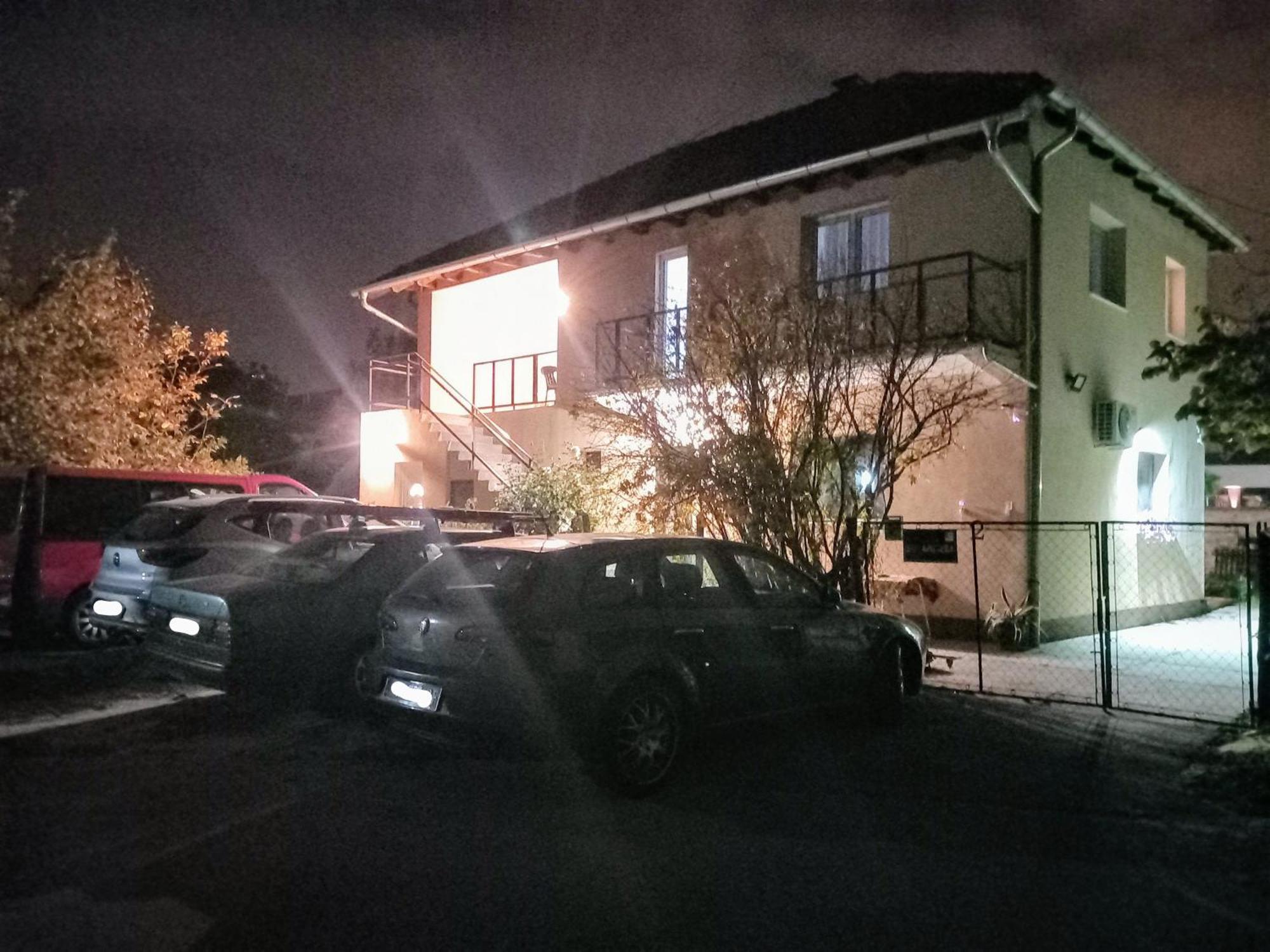 Rm Castell Apartments Novi Sad Bagian luar foto