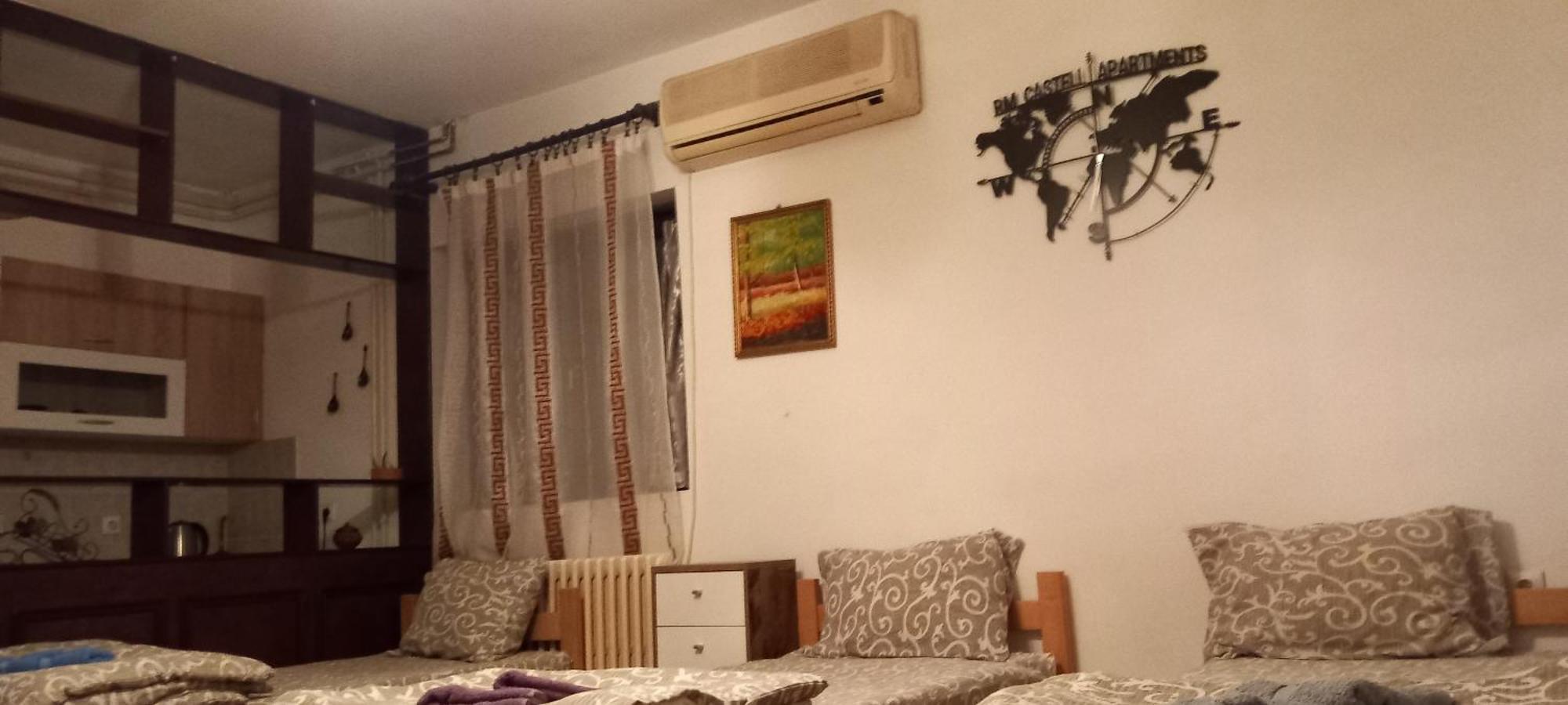 Rm Castell Apartments Novi Sad Bagian luar foto