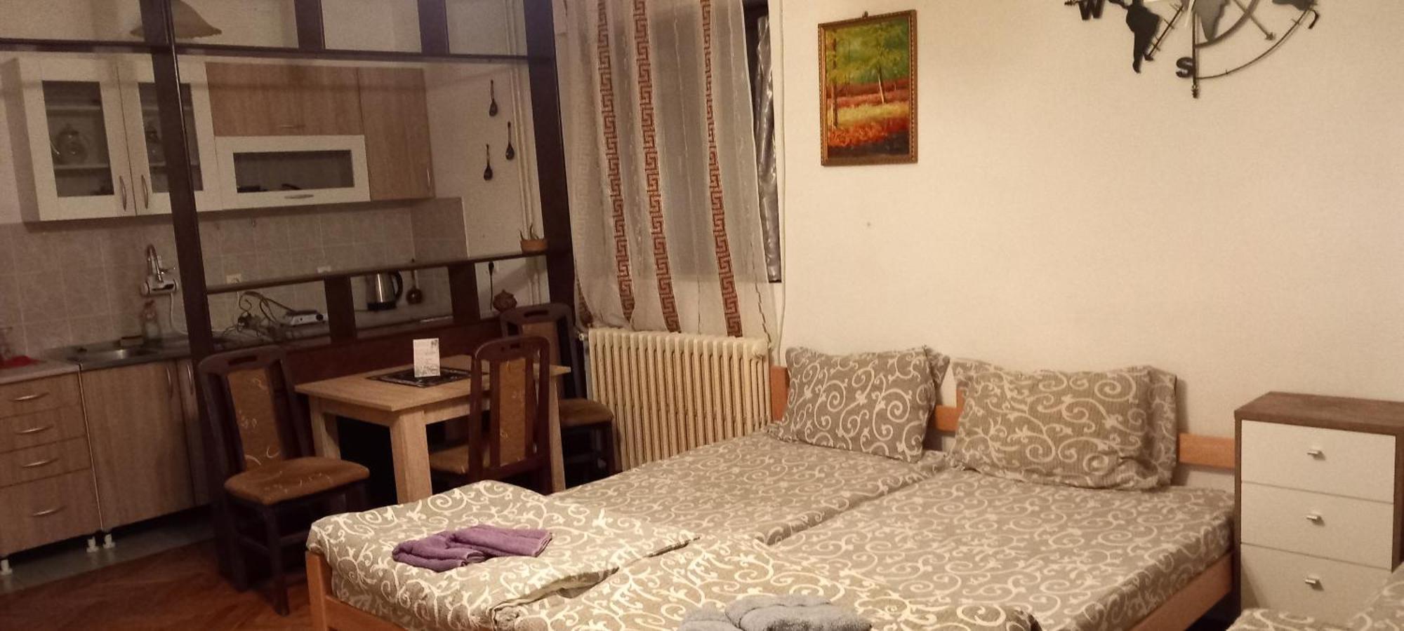 Rm Castell Apartments Novi Sad Bagian luar foto